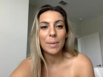 webcam girl ariannakartel image #1610946