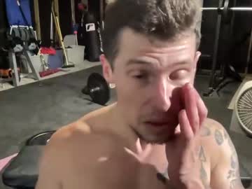 webcam man browneyedmuscleboy32 image #5123157