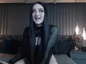 webcam girl charlotte_germanotta_ image #5056015