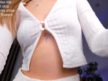 webcam girl milablush image #3675957
