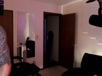 webcam couple thebrentsavage image #4980234