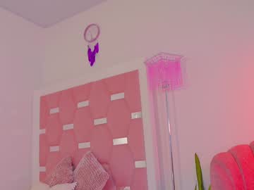 webcam girl nicolle_mitchelle image #8463292