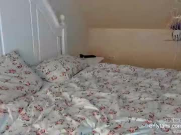 webcam girl _o0o__ image #3690339