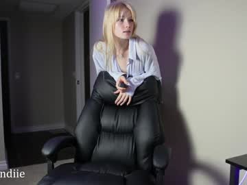 webcam girl bestblondiiecb image #7920769