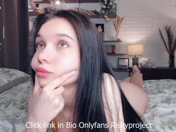 webcam girl riskyproject image #9552581