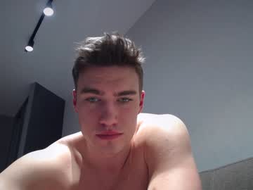 webcam man megamaxxxl image #6339381