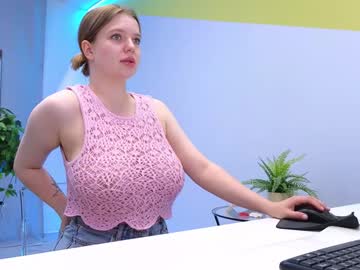 webcam girl lovlybambi image #7300036