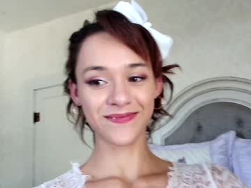 webcam girl littlegreekflower image #7930814
