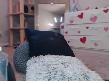 webcam girl skyewatson image #2661235