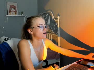 webcam girl linellali image #2462866