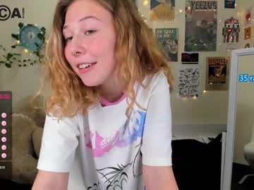 webcam girl lottie_shine image #3184864