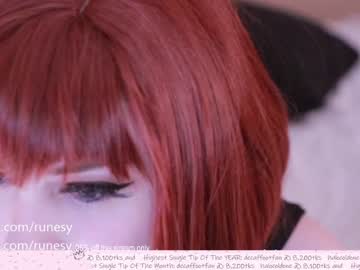 webcam girl runesy image #1111185