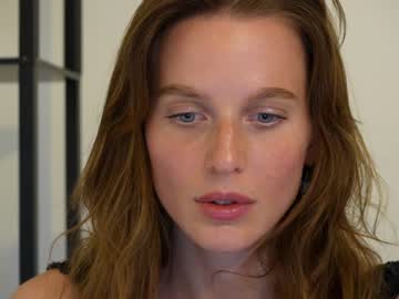 webcam girl ellaa91 image #1913063