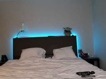 webcam couple ari_lovexo image #5821254