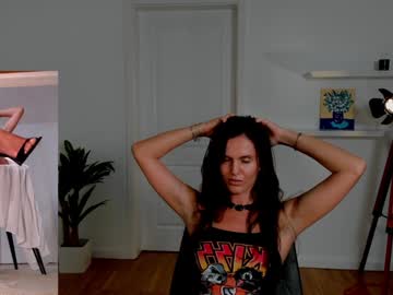 webcam girl legswattitude image #7645959