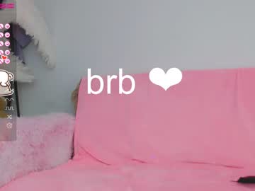 webcam girl small_blondee image #3139276