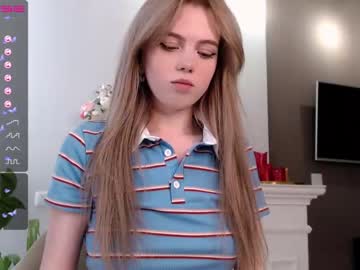 webcam girl small_blondee image #1824860