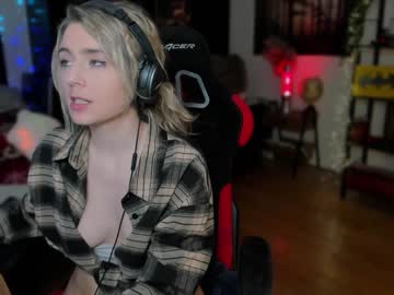 webcam girl kimilee22 image #5947927