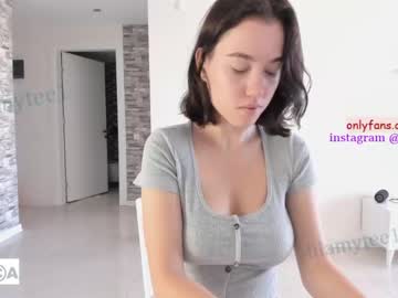 webcam girl lilamytee1 image #429490