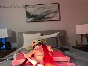 webcam couple ari_lovexo image #5137294