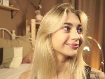 webcam girl cuteelsa_ image #5269025