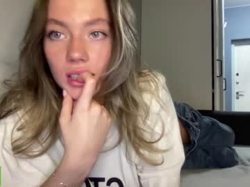 webcam girl angel_from_sky image #6053207