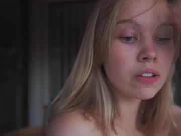 webcam girl bibi_it_is image #3516834