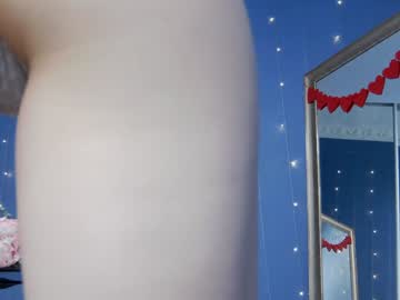 webcam girl kriskras__ image #7395623