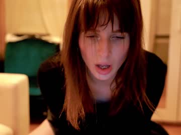 webcam girl ellaa91 image #1359070