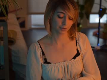 webcam girl lizmreow image #2273892