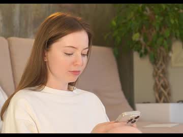 webcam girl mona_elisa image #7693992