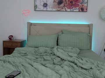 webcam couple ari_lovexo image #8165226