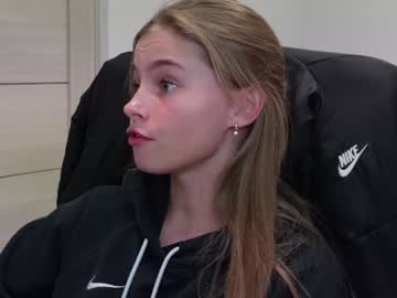 webcam girl abby_laker image #8548045
