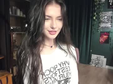 webcam girl bmwm5f90 image #8958403