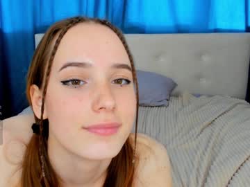 webcam girl margarethowell image #5541674