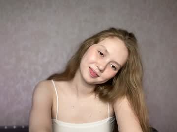 webcam girl lizzy_cutie image #7893000