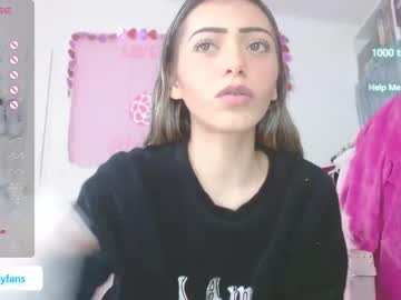 webcam couple gia05valentina image #6180551