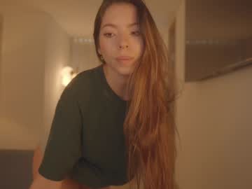 webcam girl emma_lu1 image #8051277