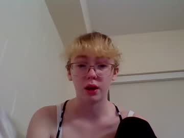 webcam girl blonde_katie image #5878209