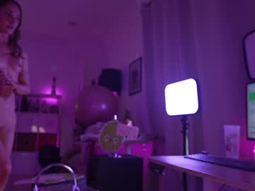 webcam girl hannahjames710 image #6705407