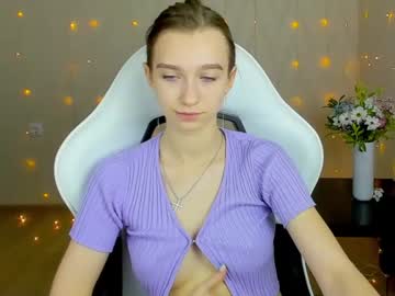 webcam girl alisaa_1 image #3923670