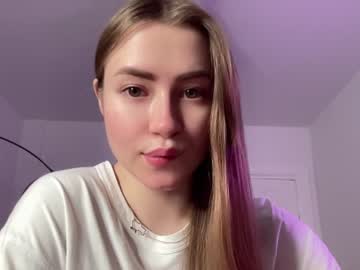 webcam girl strawberryjamx image #3365224