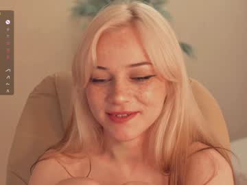 webcam girl mia_milagros image #9439972