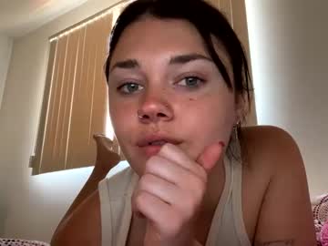 webcam girl cassidyyqueen image #4715413