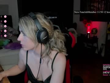 webcam girl kimilee22 image #5116359