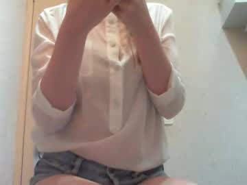 webcam girl momentbeforedown image #2797725