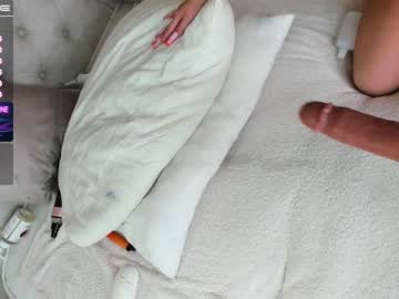 webcam girl lil_angell_ image #1950105