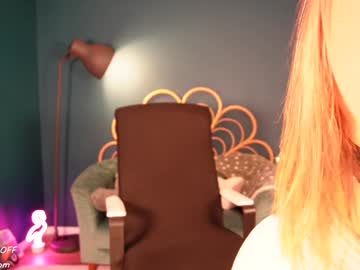 webcam girl surfergirl121 image #9433314