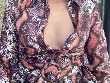 webcam girl eatmypie69 image #7856540
