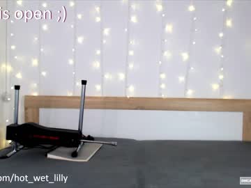 webcam girl hot_wet_lilly image #2750461